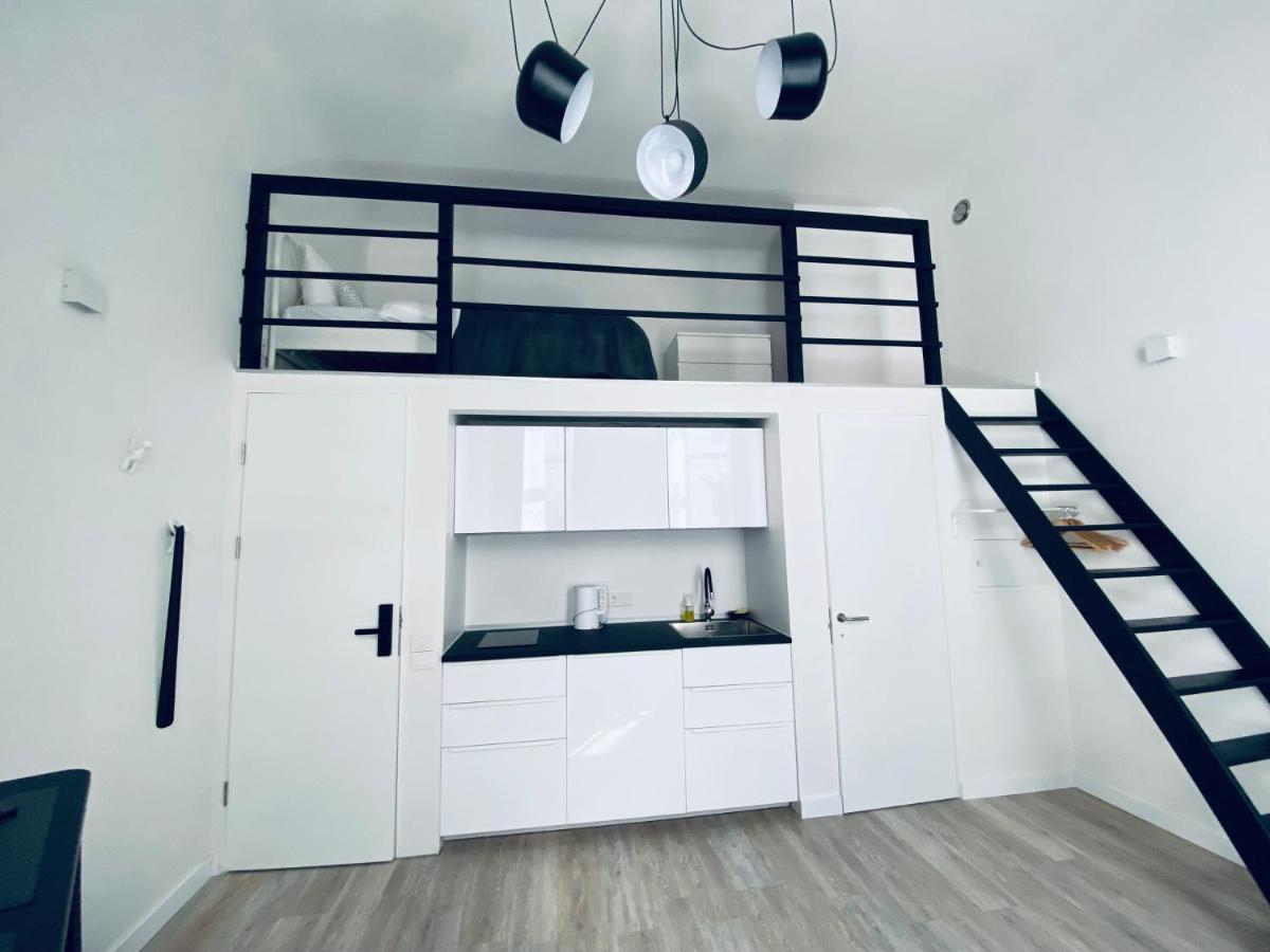 B&W Apartment Ryga Zewnętrze zdjęcie
